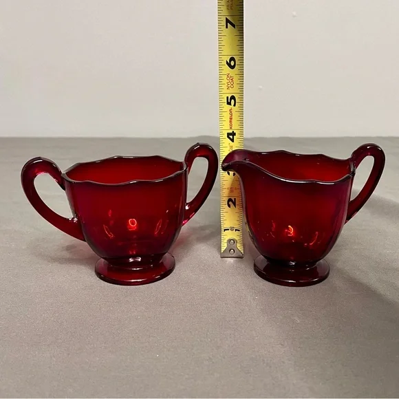 VTG Ruby Red Depression Glass Sugar & Creamer Set W/ Waved Rims - Picture 7 of 10